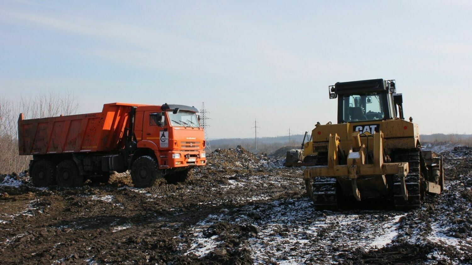 Глубина залегания мусора на старой свалке в Белгороде достигает 16 метров